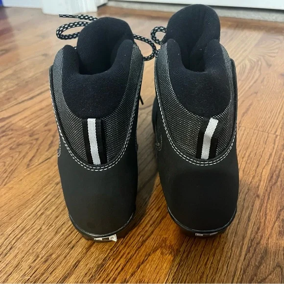 Rossignol X1 Cross Country Ski Boots NNN Nordic Touring Black EU‎ 41 M 8.5 W 9.5 - Picture 6 of 13